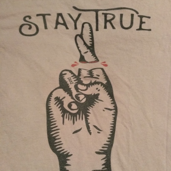 *Stay True* Local Artist Ladies T-shirt - Picture 1 of 4